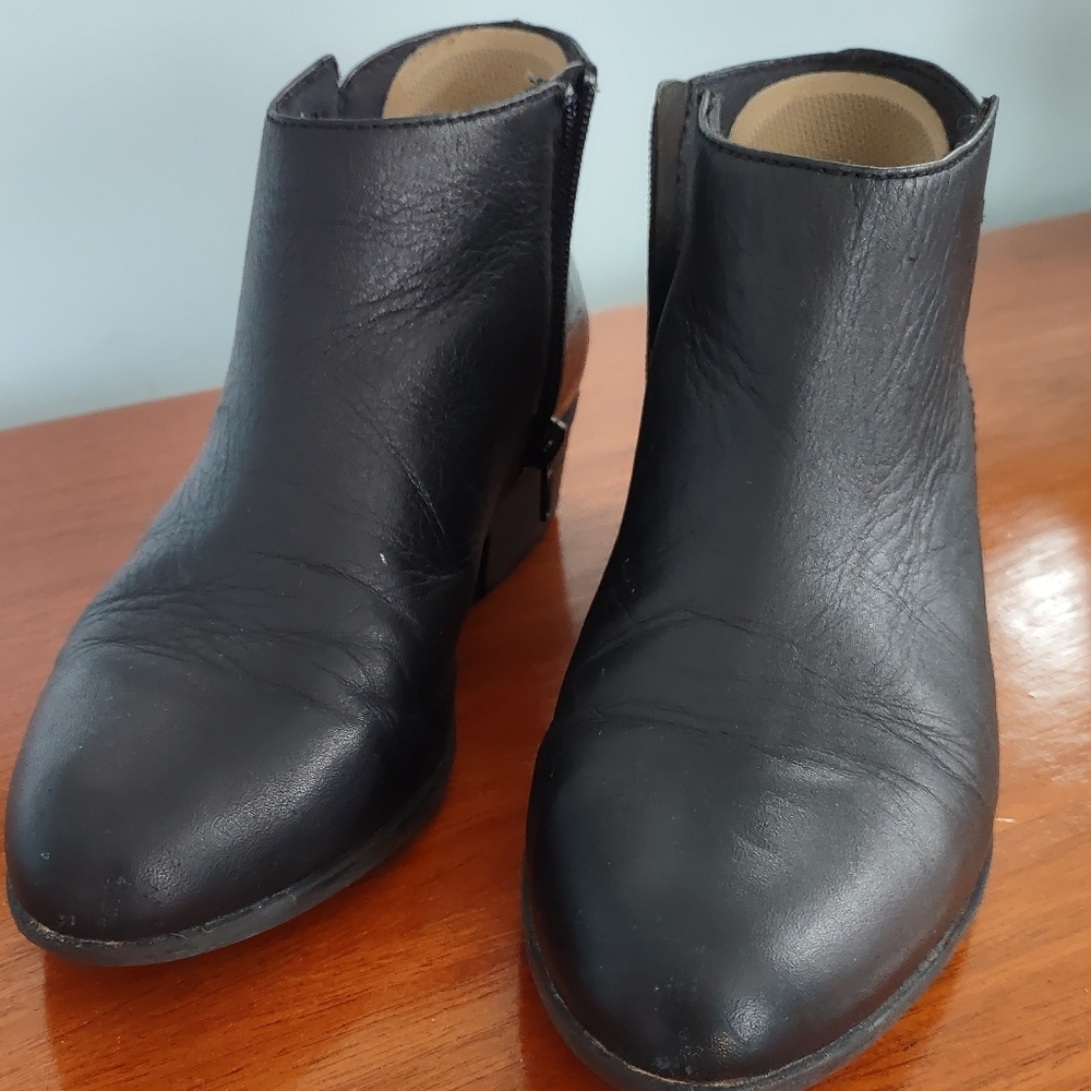 Women's ankle boots